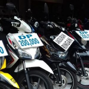 showroom bekas motor