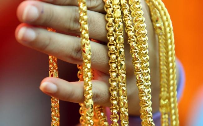investasi emas perhiasan
