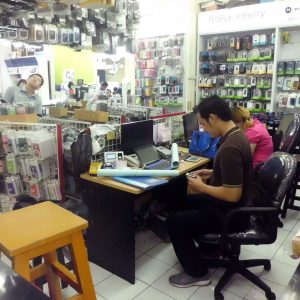 bisnis aksesories kimputer
