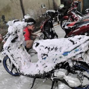 Usaha Cuci Motor