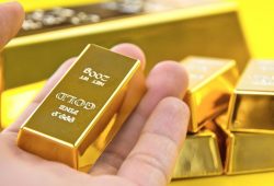 Investasi Emas atau Berlian, Mana yang Lebih Menguntungkan?